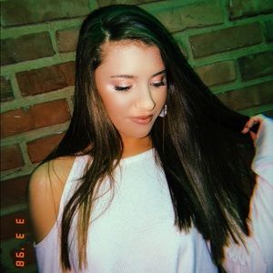 Meet your Posher, Annie